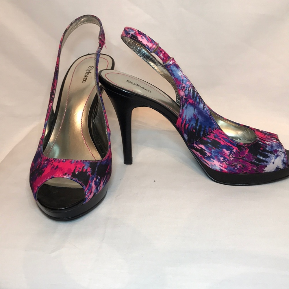 Multicolored  Peep Toe Sling Pumps